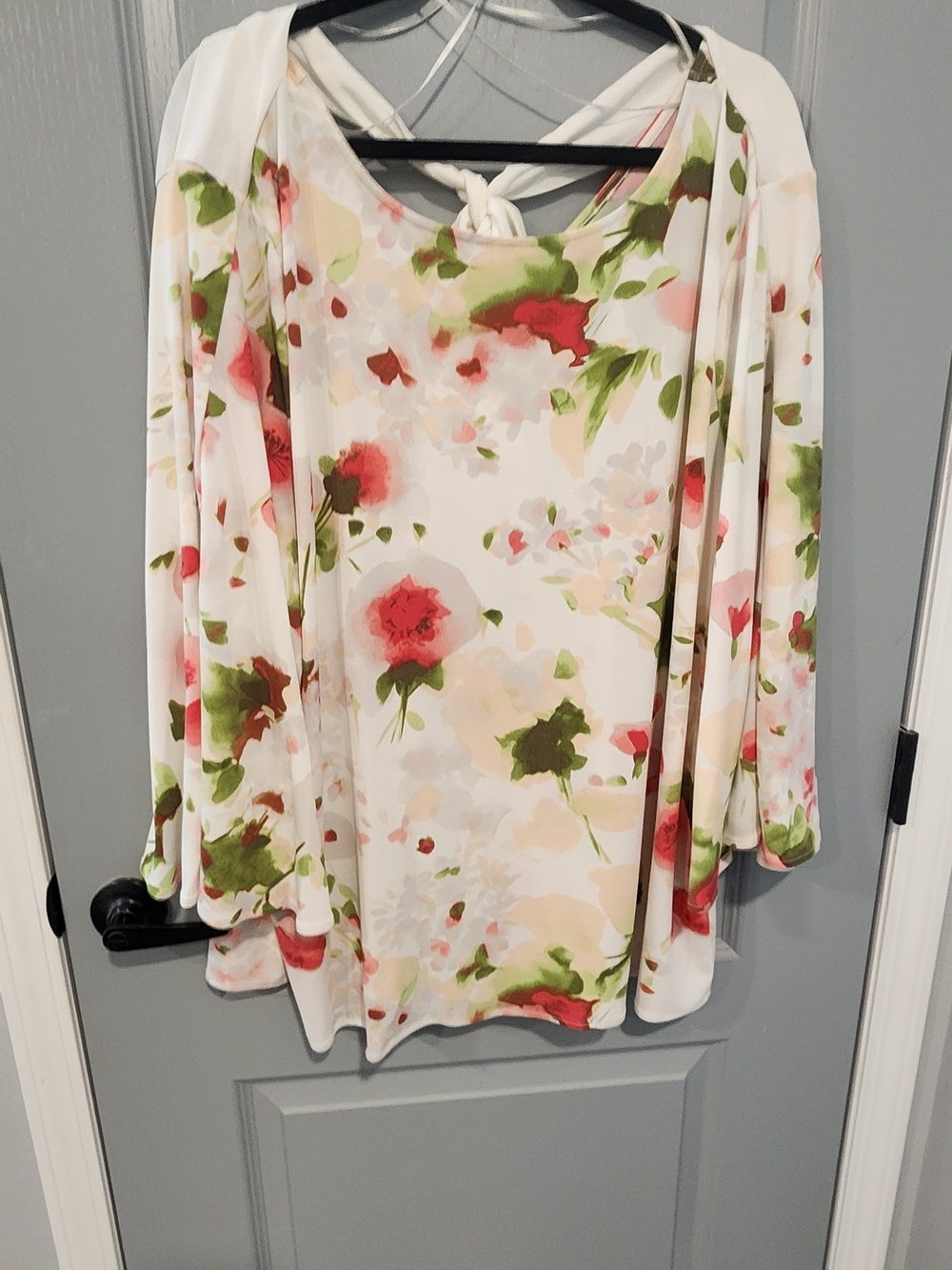 The Limited Floral Tie-Back Tunic in Cream, Green and Pink